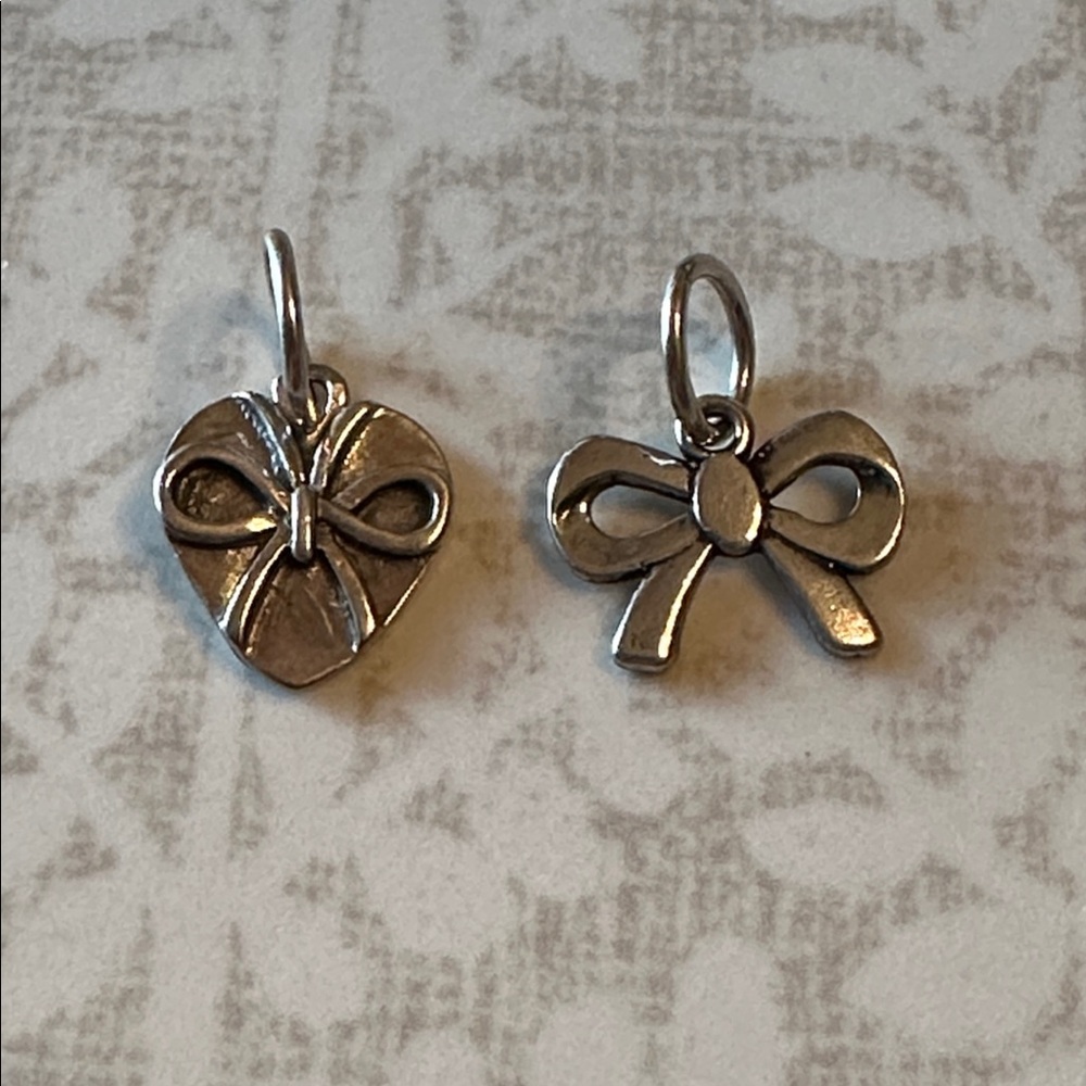 NEW! Grace & Heart Bow SS Charms